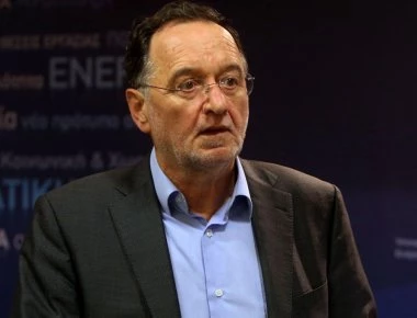 Ο Π. Λαφαζάνης χαρακτηρίζει επθετικό το υπόμνημα για τους οκτώ Τούκρους